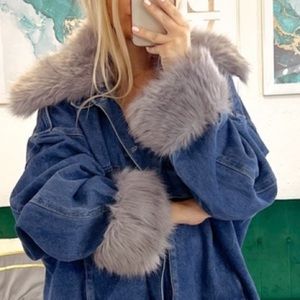 Luxé Faux Fur Collar, and Cuffs 3 PC Set